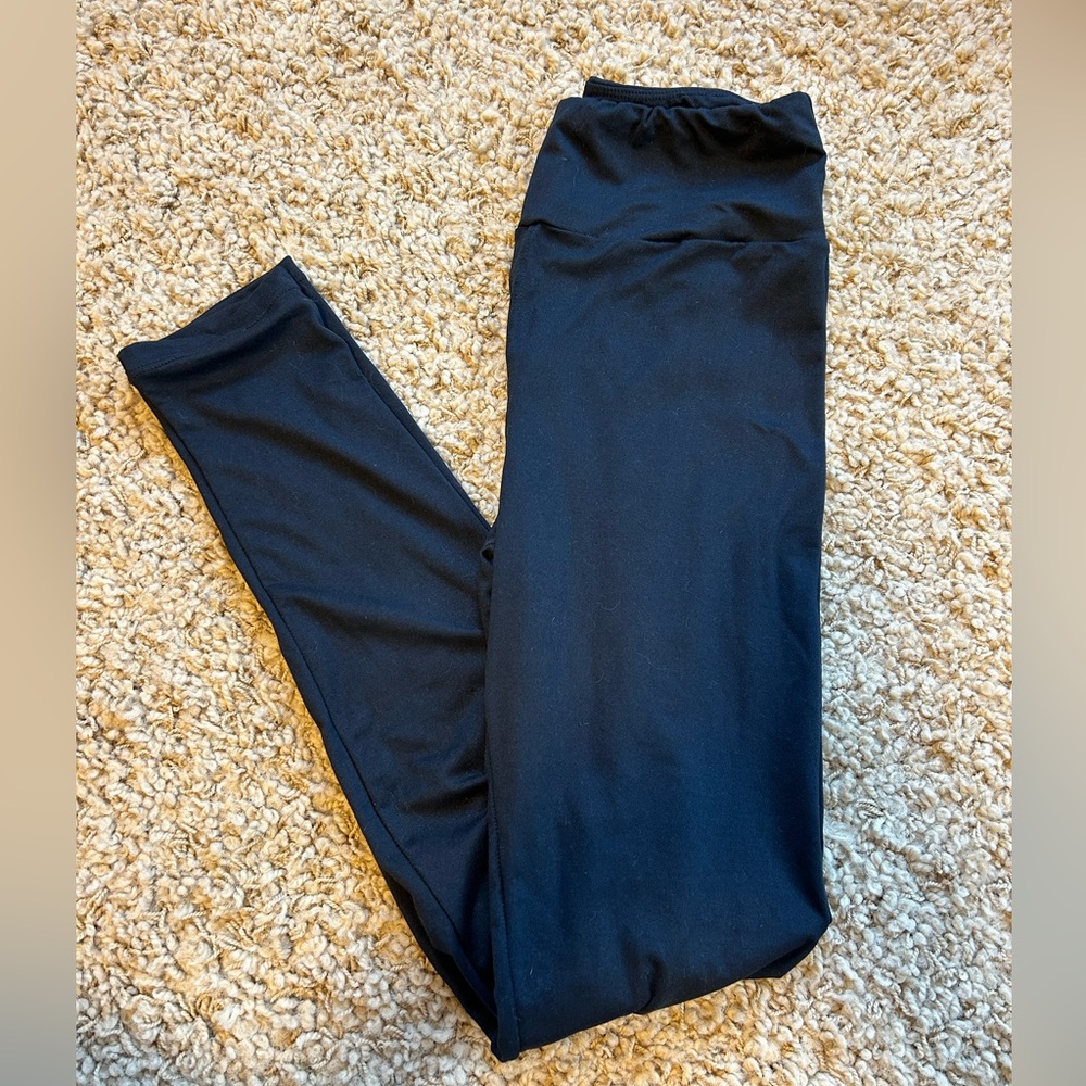 Lularoe OS Leggings, Black, NWOT